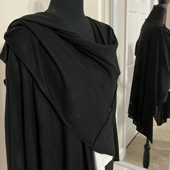 black acrylic scarf shawl wrap - Picture 1 of 3